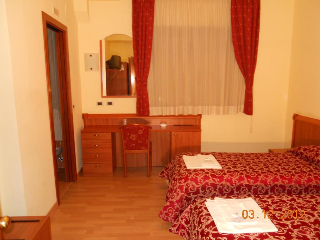 Hotel Val Di Sangro Perano Pokoj fotografie