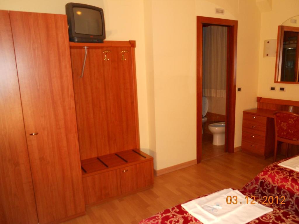 Hotel Val Di Sangro Perano Pokoj fotografie