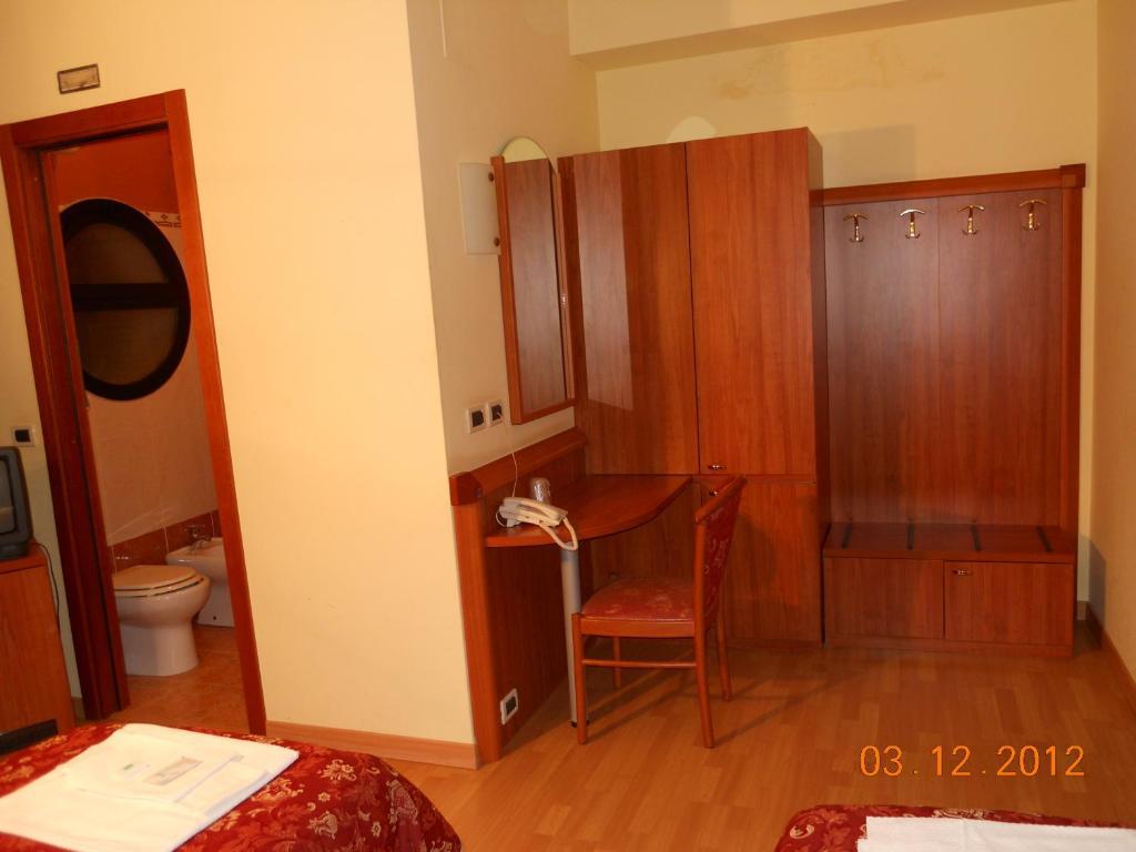 Hotel Val Di Sangro Perano Pokoj fotografie